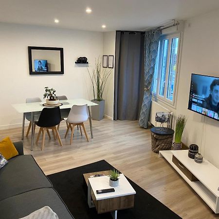 Appartement Cholet Les Halles Cote Jardin المظهر الخارجي الصورة