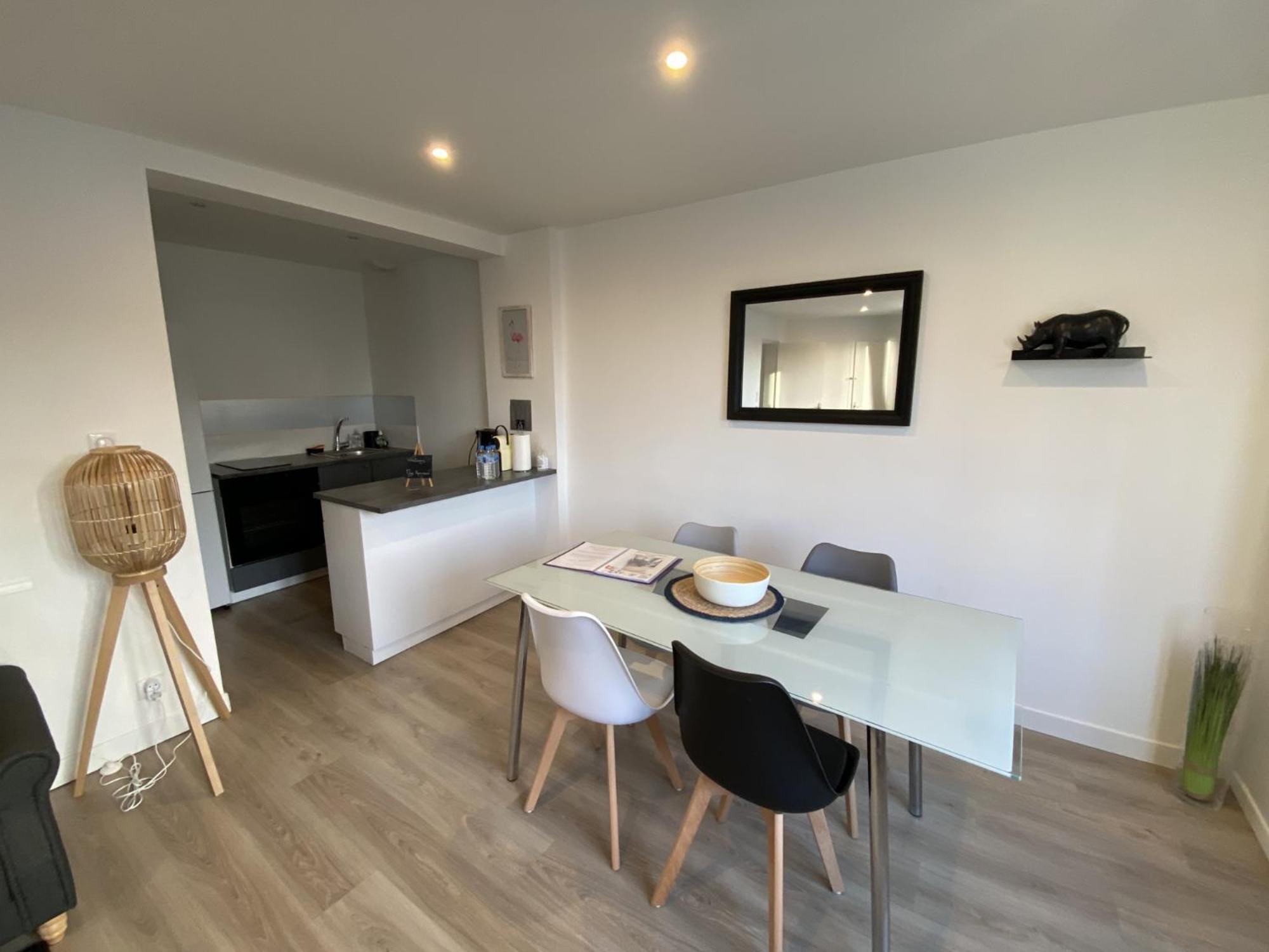 Appartement Cholet Les Halles Cote Jardin المظهر الخارجي الصورة